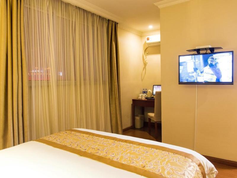 Greentree Inn Jiangsu Taizhou Jingjiang Bus Station Express Hotel Εξωτερικό φωτογραφία