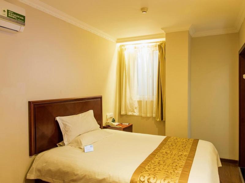 Greentree Inn Jiangsu Taizhou Jingjiang Bus Station Express Hotel Εξωτερικό φωτογραφία